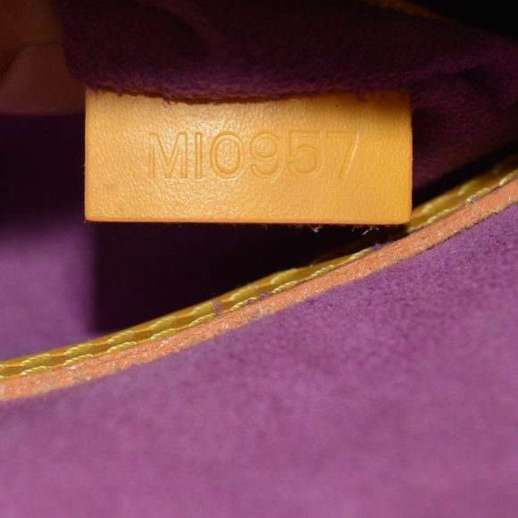 Louis Vuitton Alma Epi Pm Yellow Leather - Picture 11 of 12